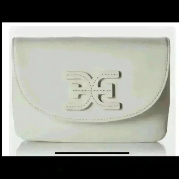 Sam Edelman Emily white shoulder/waist bag. - Picture 1 of 9